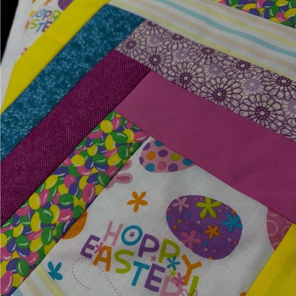 Handmade Easter table runner - Picture 6 of 8